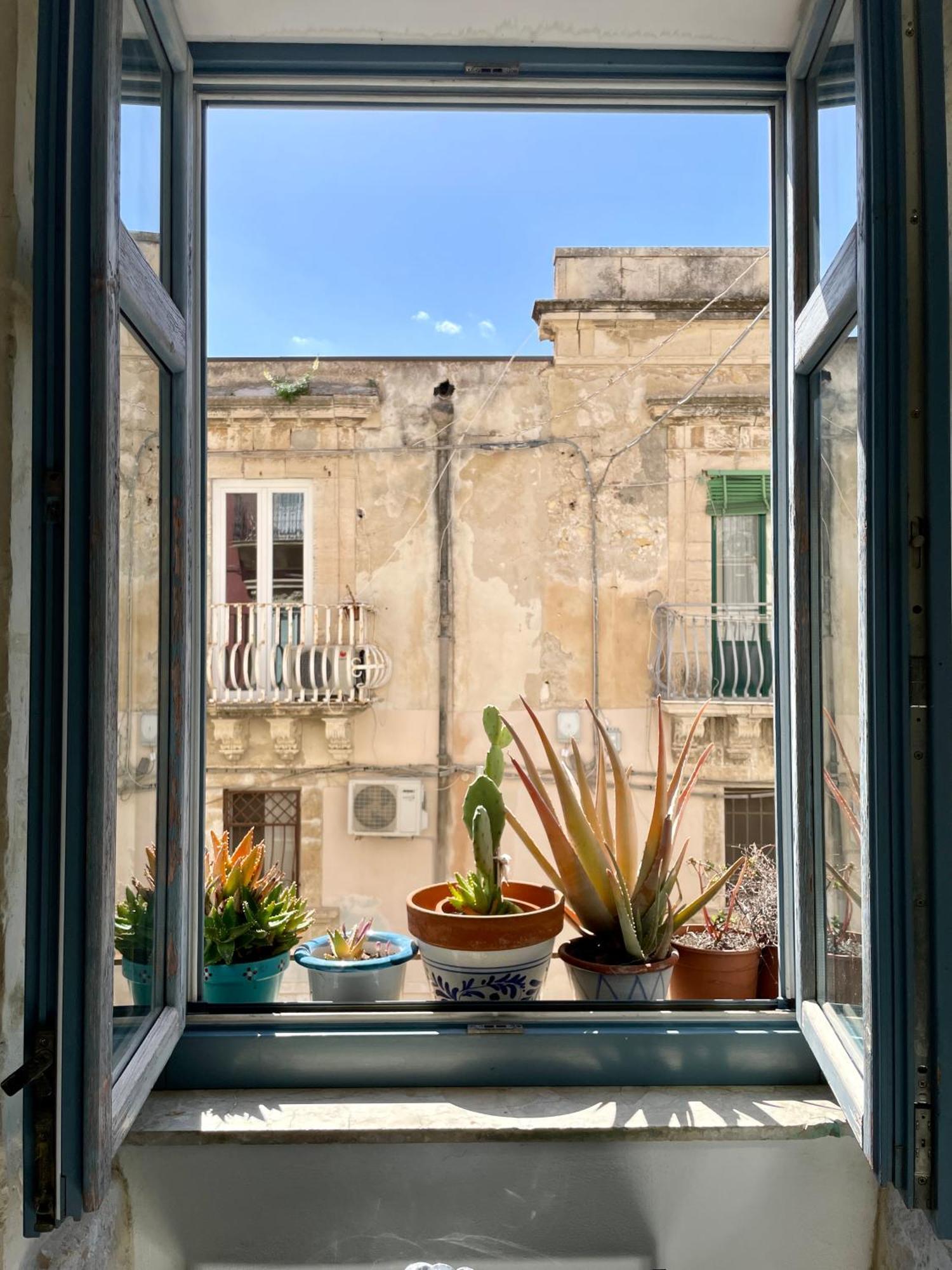 Vittorio Veneto By Bed&Bros Apartment Syracuse Bagian luar foto